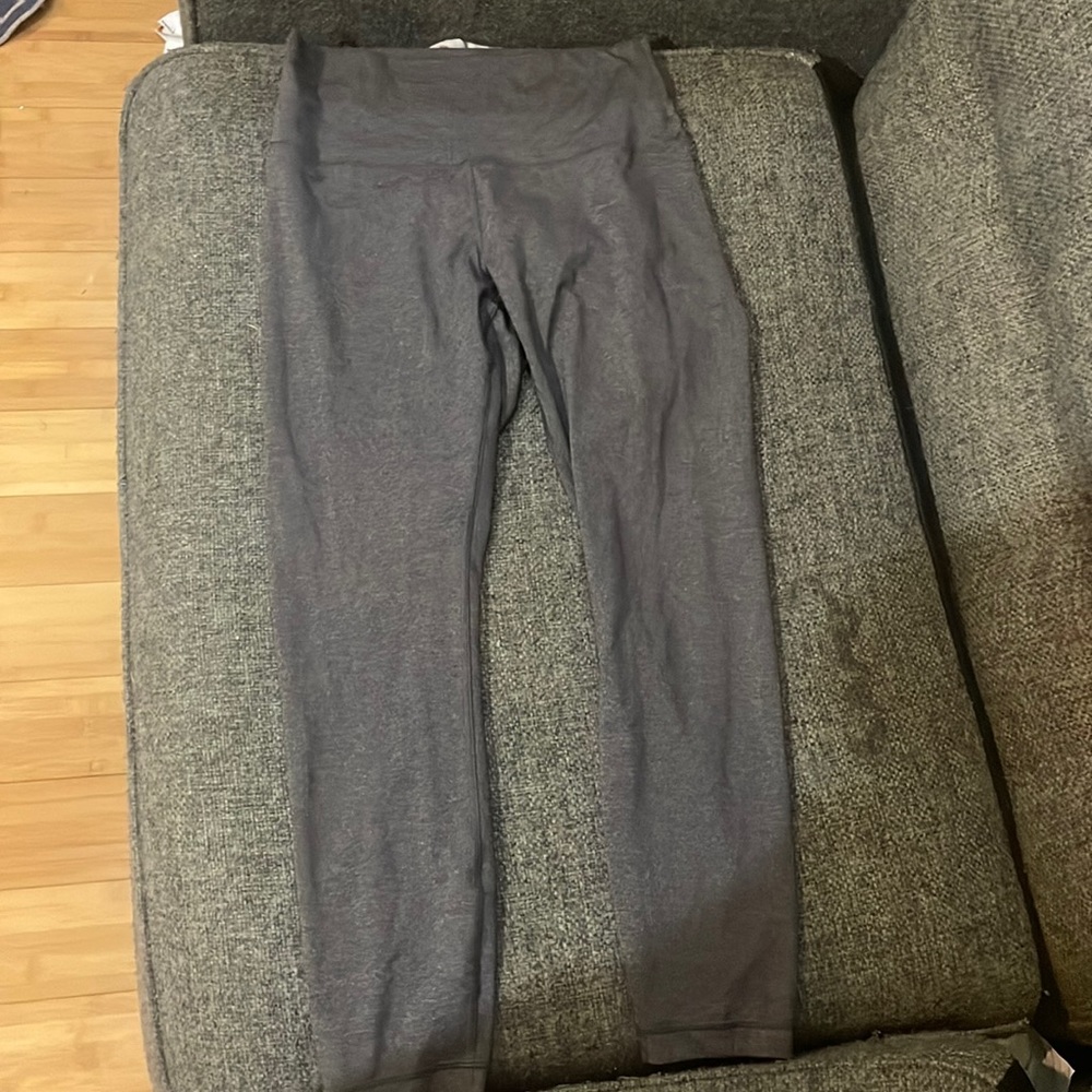 lululemon heather grey leggings 25” worn once!